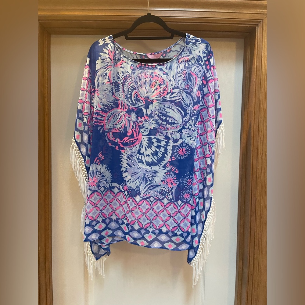 Lilly Pulitzer Ginette Cover Up Gypsea Girl Engineered size M. New with tags.